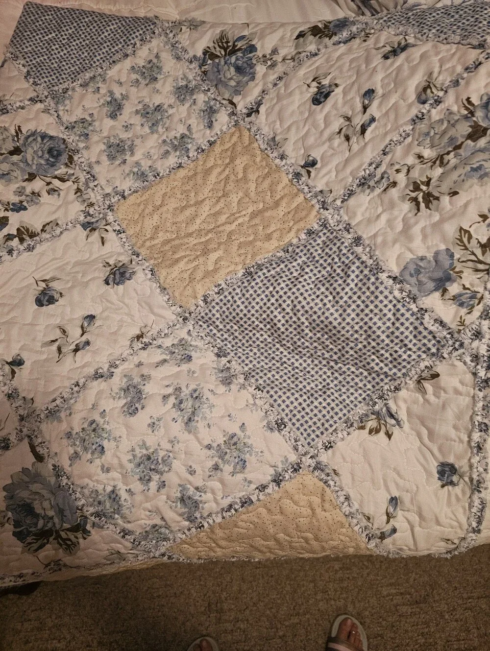 Floral Patchwork Bedspread - Blue and Cream